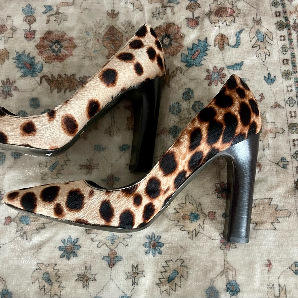 Dolce & Gabbana Y2K 2000’s Leopard Print Pony Chepardo Square Toe Heels - Picture 5 of 14